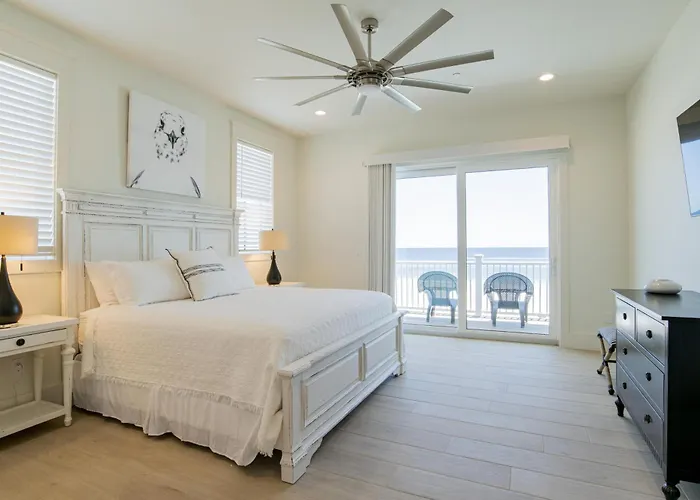 Seaside East And West 2 - 24 Bedrooms Holiday home